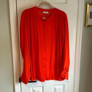Beautiful Calvin Klein blouse!